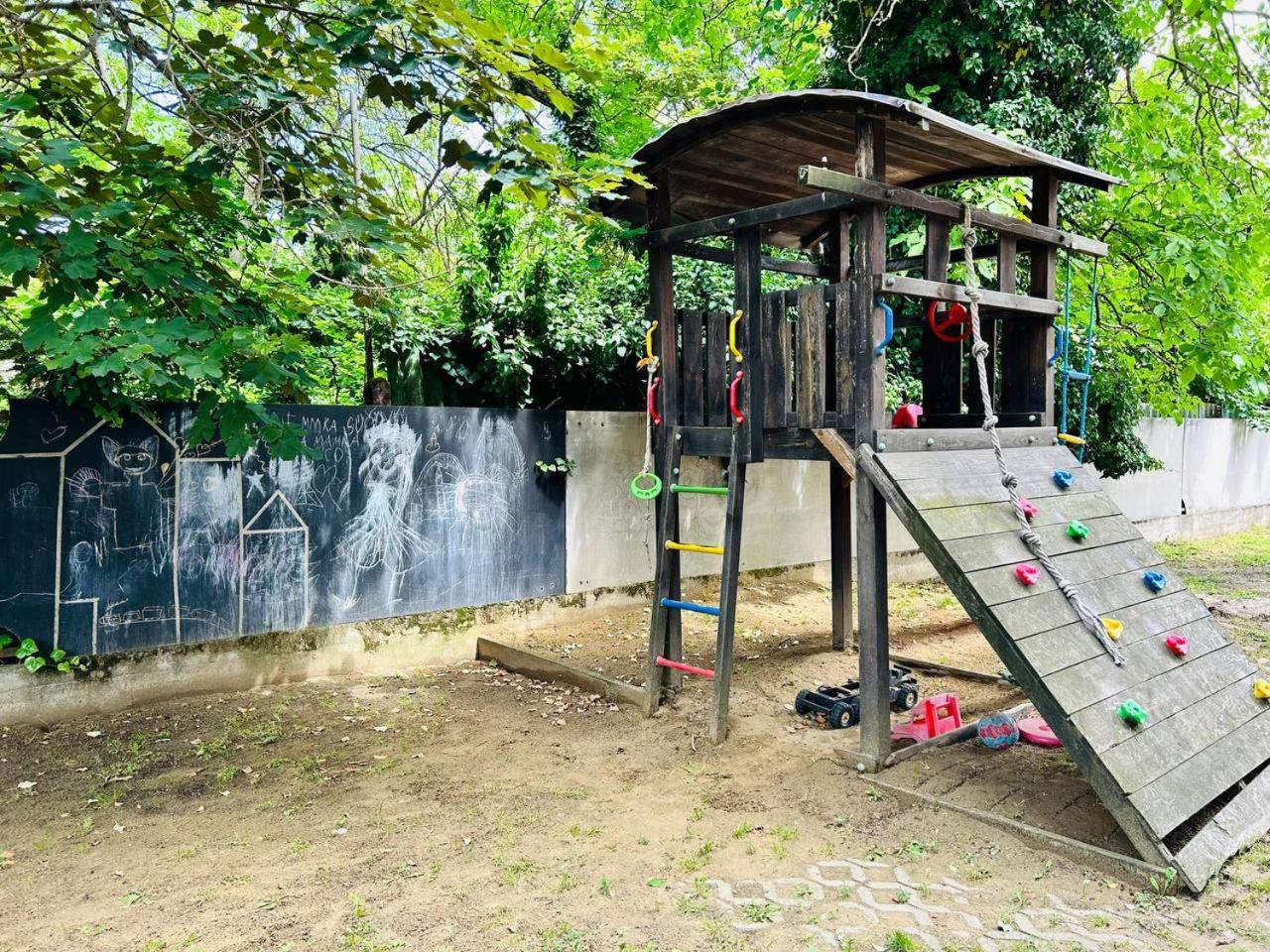 Sunhouse Apartman Hajduszoboszlo Bagian luar foto
